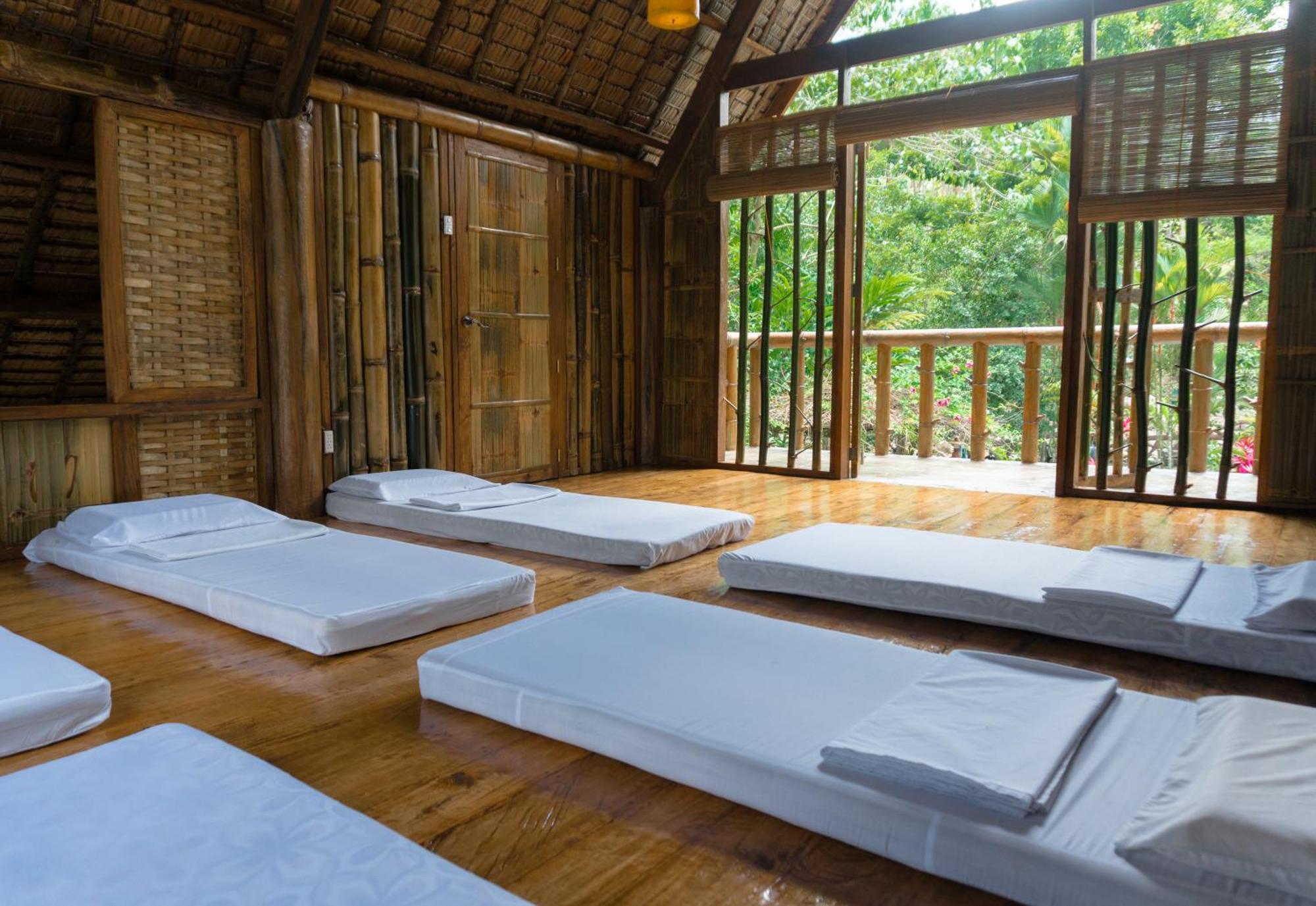 Forest Camp Valencia  Eksteriør billede